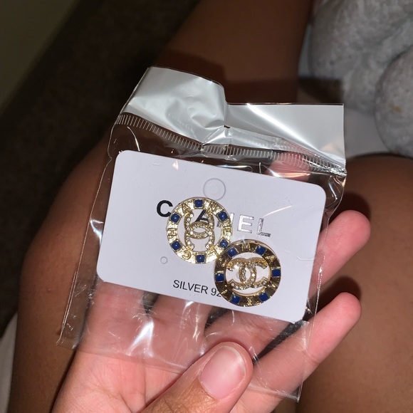 earrings Jewelry - EARRINGS NEVER WORN🔥🔥🔥🔥🔥